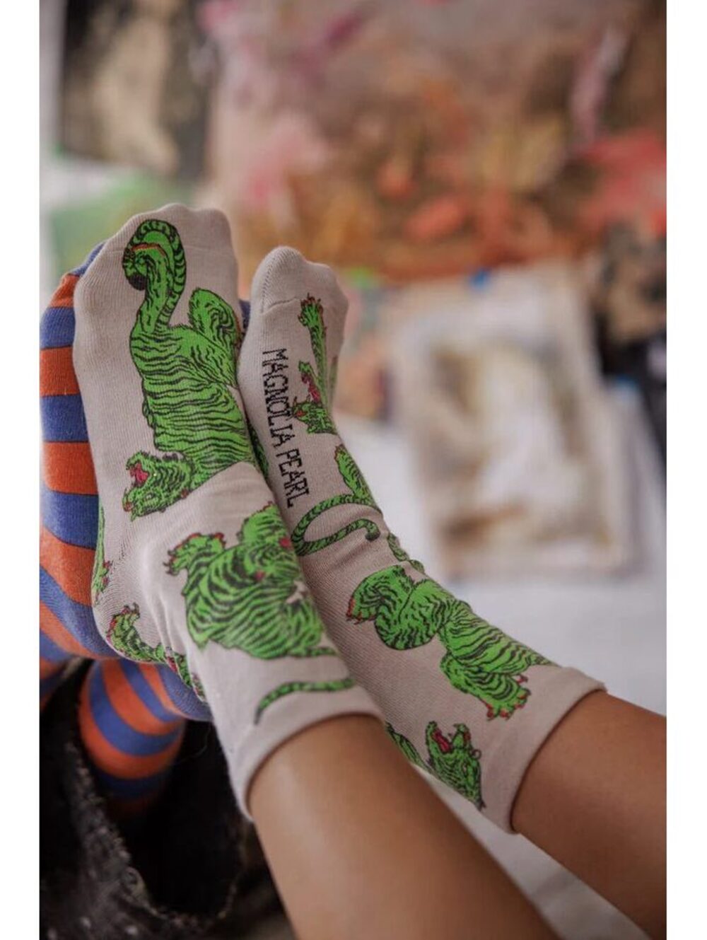 NWT Birch Neon Magnolia Pearl Socks